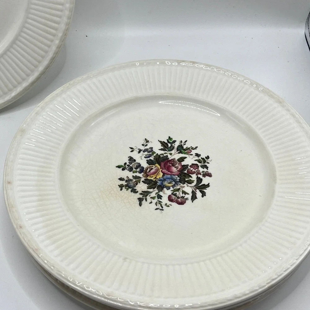 Wedgwood Edme Conway Dinner Plates Set of 5 Floral Ribbed Creamware England